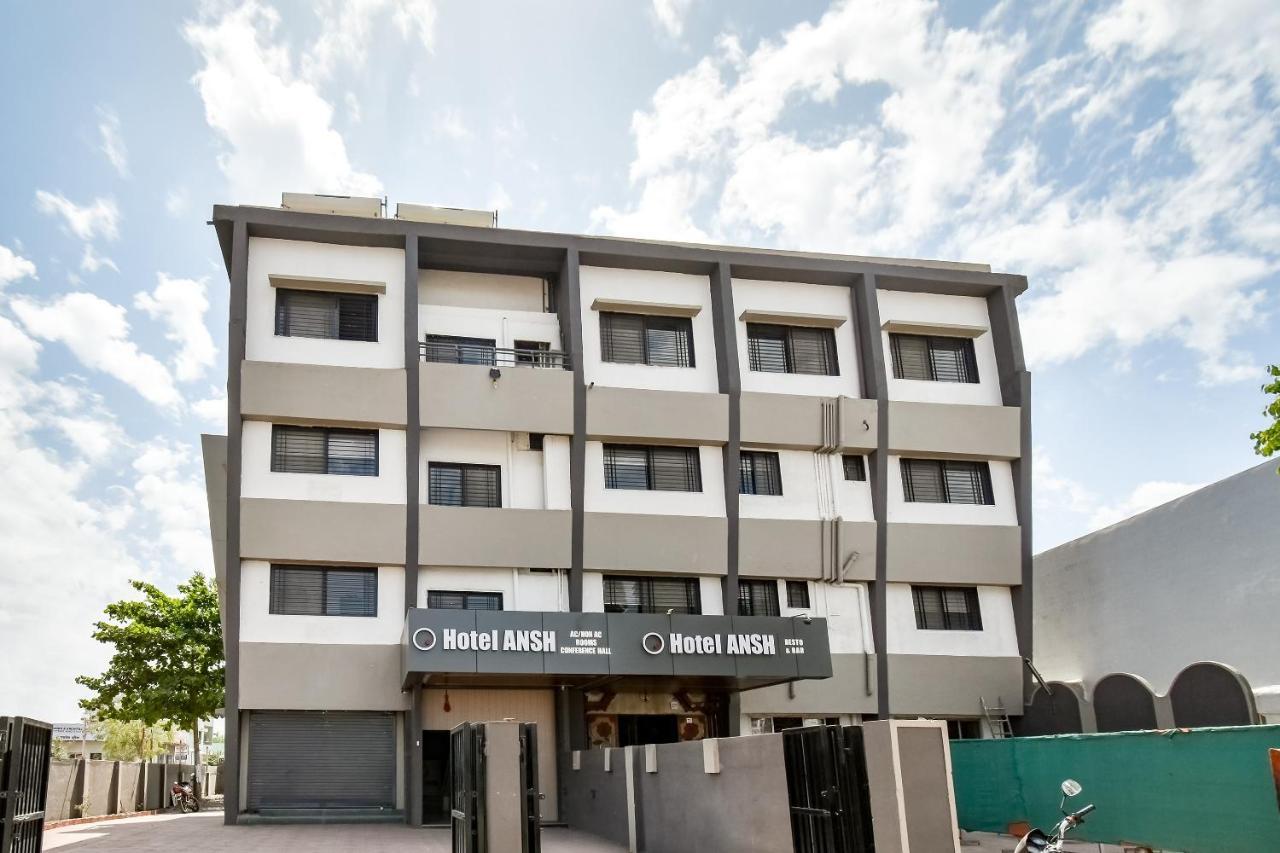 Capital O 71866 Hotel Ansh Aurangabad  Exteriör bild